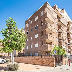 2 Bedroom Lovely Apartment In Oropesa Del Mar